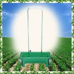 FS182 12L Fertilizer Sreader/ Salt Spreader / Salt Godningspreder/Garden Spreader with Aluminum Handle Bar/Lawn Seed Salt Spreader